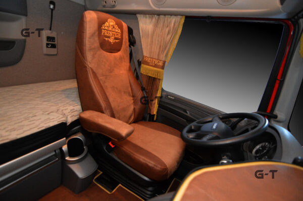 Pokrowce PRESTIGE LINE DAF XF 105 OD 2012r. DAF 106 OD 2013r. fotele lotnicze – 2 pasy Nr. 124 (23cm) BRĄZOWY - obrazek 3